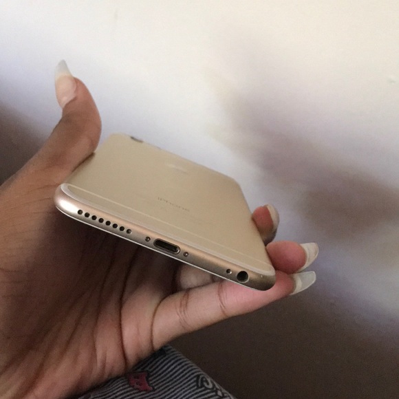 iPhone 6 Plus - Picture 3 of 4